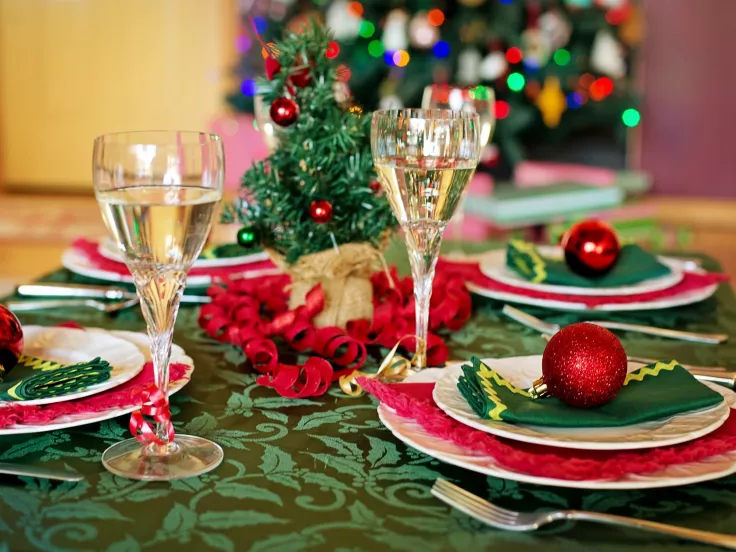 christmas-table