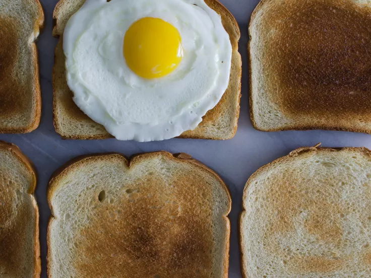 toast_karamolegkos
