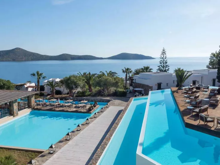 aquila_hotels