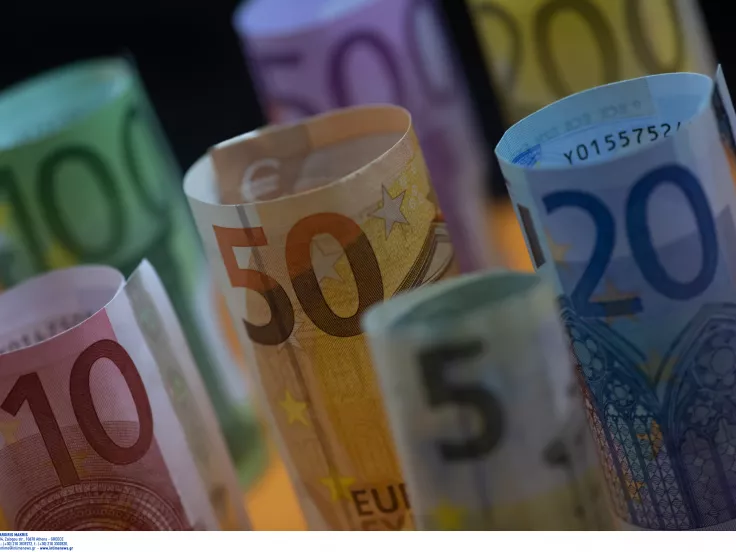 lefta_xrimata_evro_euro