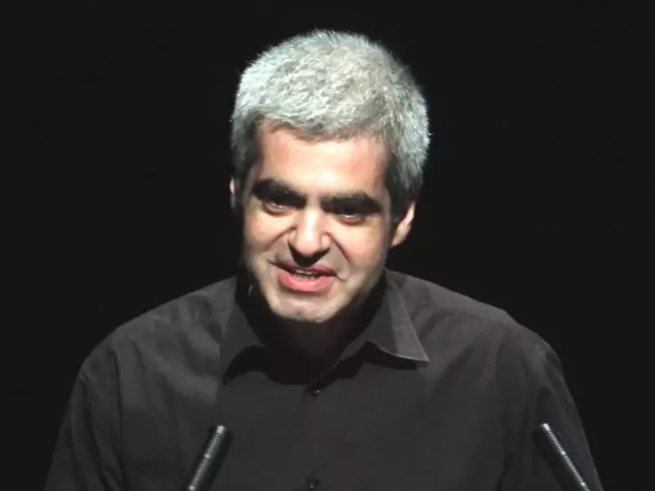 Συνελήφθη ο πολυβραβευμένος συγγραφέας παιδικών βιβλίων Βασίλης Παπαθεοδώρου για παιδική πορνογραφία