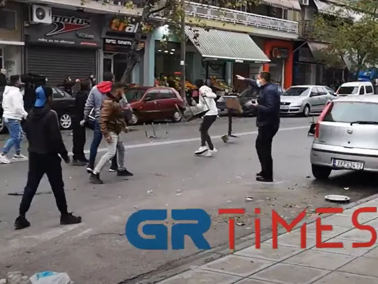 Επεισόδια έξω από το Ιπποκράτειο