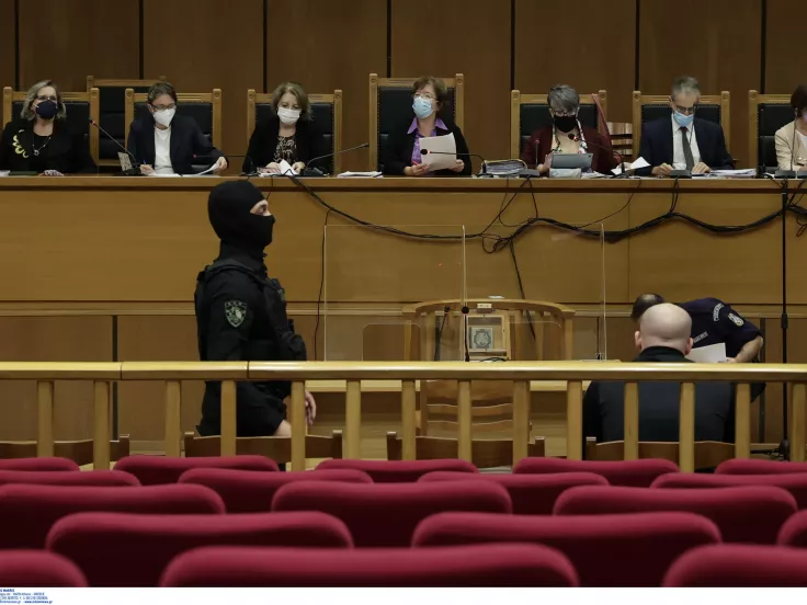 Δίκη Χρυσής Αυγής: Βίαια προσαγωγή της συντρόφου του Παύλου Φύσσα έχει διατάξει για σήμερα το δικαστήριο - Δύο σημαντικοί μάρτυρες κλήθηκαν επίσης να καταθέσουν