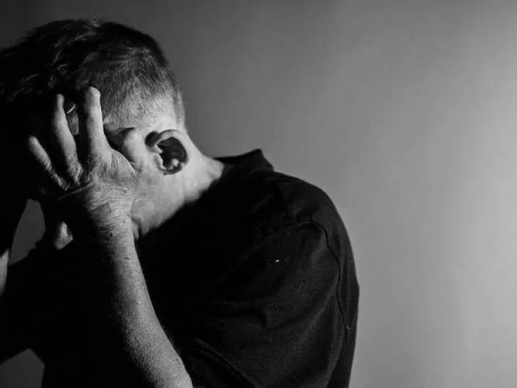 Αυξημένος ο κίνδυνος εγκεφαλικού για τους ανθρώπους με συμπτώματα κατάθλιψης, σύμφωνα με διεθνή μελέτη