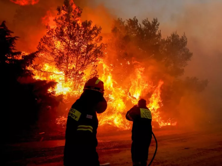 Κόλαση φωτιάς για 8η μέρα στη Ρόδο – Μαίνονται τα πύρινα μέτωπα σε Κάρυστο και Κέρκυρα