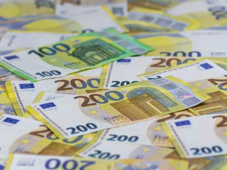 ΕΦΚΑ: Νέα φωτιά στις εισφορές των επαγγελματιών - Πόσο αυξάνονται από τον Γενάρη