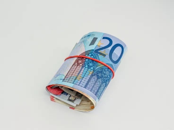 lefta-xrimata-euro-2.jpg