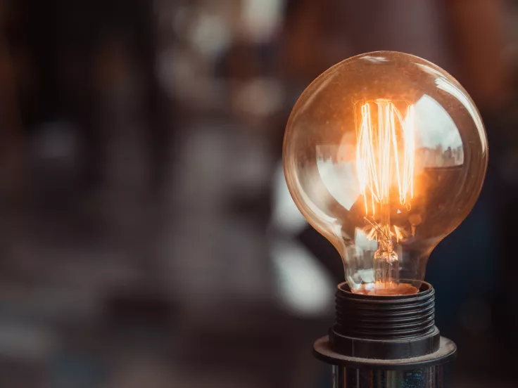deddie-lampa-fos.jpg