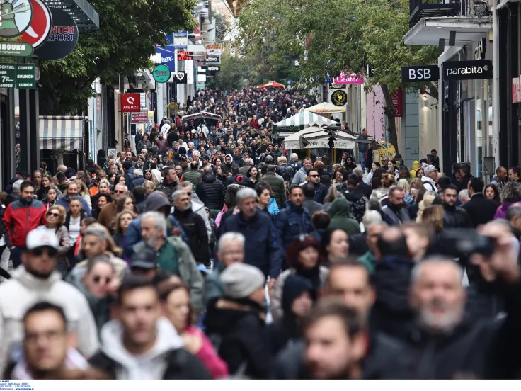 Στις 12 Δεκεμβρίου ξεκινά το εορταστικό ωράριο - Ημέρες και ώρες λειτουργίας καταστημάτων