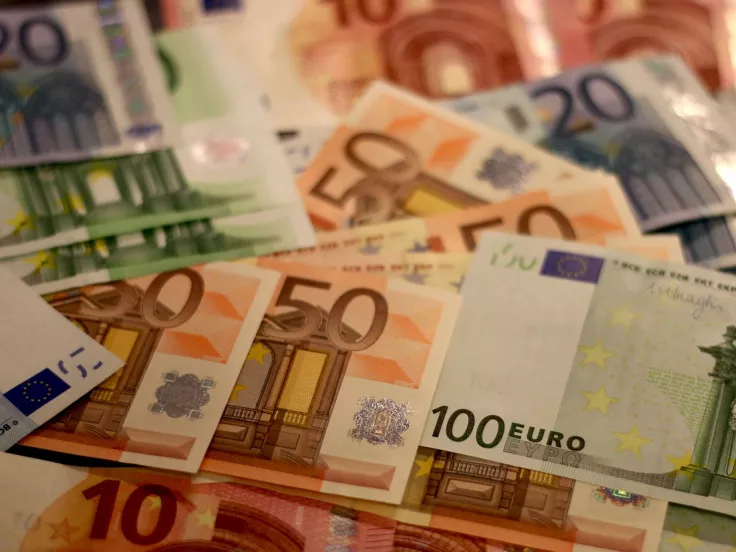 Εποχικό βοήθημα έως 1.219 ευρώ: «Ανοιχτές» οι αιτήσεις