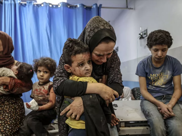 Γάζα: «Λουτρό αίματος» στο νοσοκομείο Αλ Σίφα – Κάθε λεπτό και ένας νέος τραυματίας