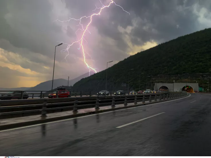 ΕΜΥ: Σε ισχύ το έκτακτο δελτίο επιδείνωσης καιρού - Καταιγίδες, κεραυνοί και χαλάζι σήμερα