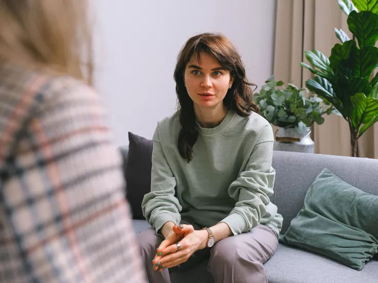 psixologos-therapist-psychologist.jpg