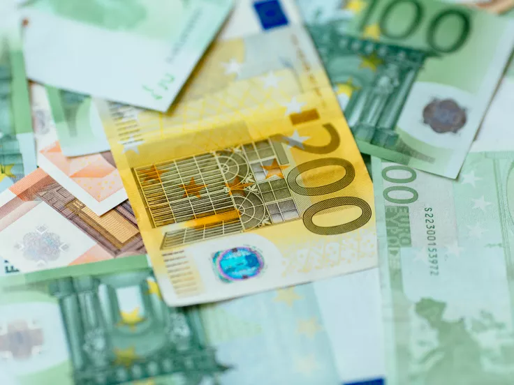 Τριετίες στο ιδιωτικό τομέα: Αύξηση ετήσιων αποδοχών έως 1.092 ευρώ