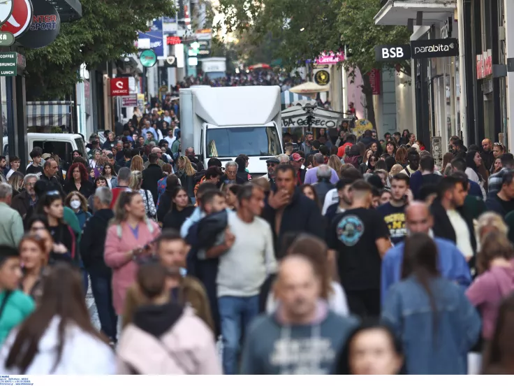 ΣΕΛΠΕ: Πότε αρχίζουν οι χειμερινές εκπτώσεις 2024 – Ποιες Κυριακές θα είναι ανοιχτά τα καταστήματα