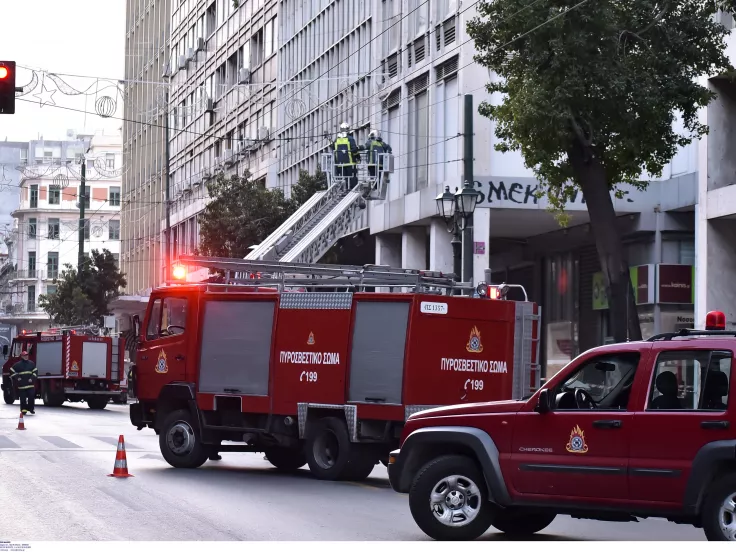 Έκρηξη βόμβας έξω από το υπουργείο Εργασίας