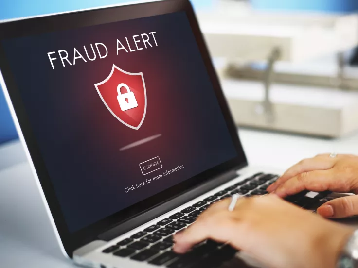 ΑΑΔΕ: Προσοχή στο Smishing – Οδηγός προστασίας από παραπλανητικά SMS