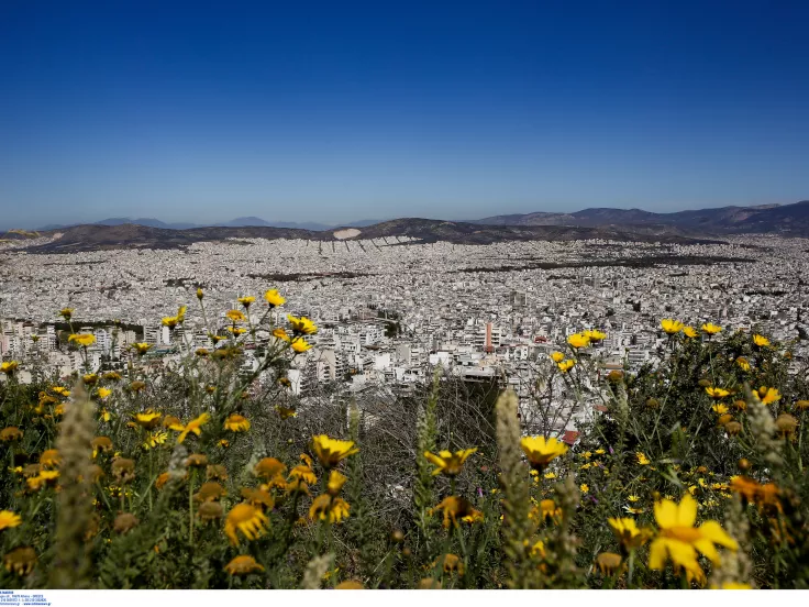 Ανοιξιάτικος καιρός στην Αθήνα