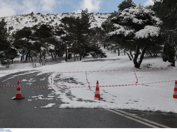 Διακοπή κυκλοφορίας στη Λεωφόρο Πάρνηθας