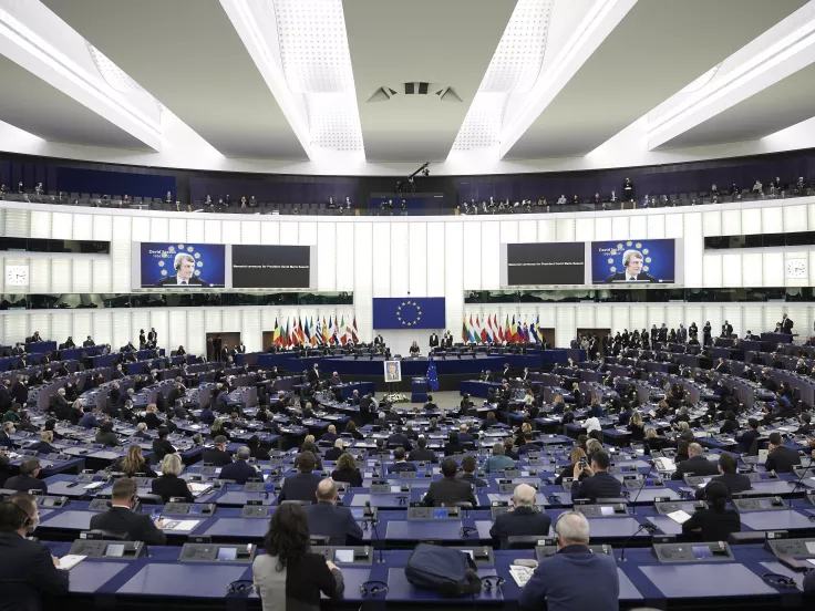 Η Ευρωπαϊκή Ένωση προσλαμβάνει διευθυντές - Μισθός στα 16.735 ευρώ