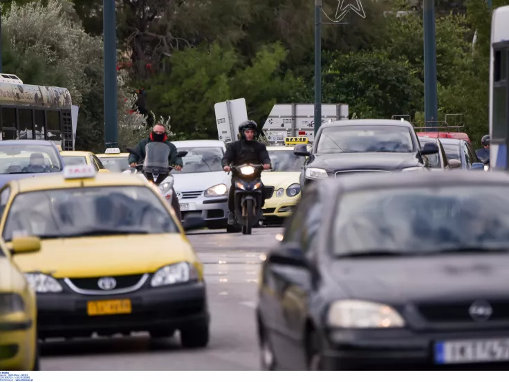 Μόλις τρεις μέρες προθεσμία για την αποπληρωμή των τελών κυκλοφορίας