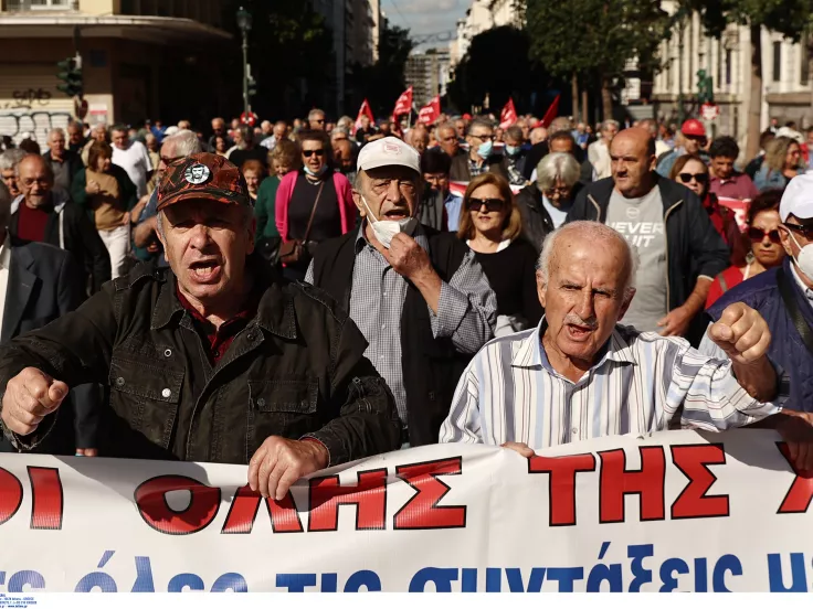 Συνταξιούχοι: Σε παννατική κινητοποίηση αύριο - Ποιοι δρόμοι θα κλείσουν 