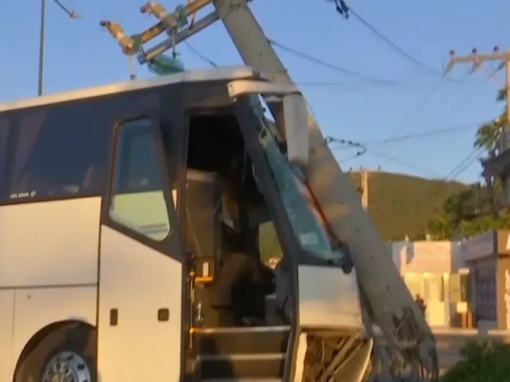 Τροχαίο ατύχημα σημειώθηκε νωρίς το πρωί στη Λεωφόρο Λαυρίου