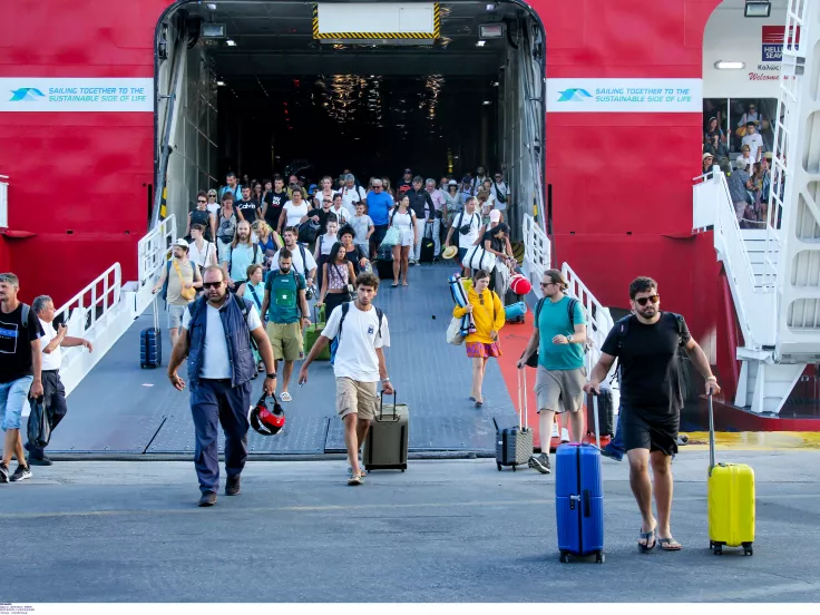 Στην Επιτροπή Ανταγωνισμού τα ακτοπλοϊκά εισιτήρια της… οργής