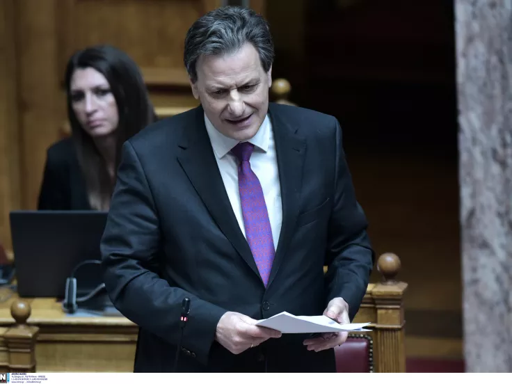 Yποχρεωτική φύτευση σε φωτοβολταϊκούς σταθμούς - Υπεγράφη η ΚΥΑ