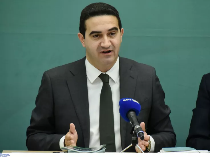 ΠΑΣΟΚ: Υποψήφιος για την ηγεσία του κόμματος και ο Μιχάλης Κατρίνης 