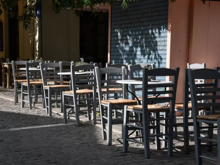 τραπεζοκαθίσματα/ (ΔΑΓΑΛΑΚΗΣ ΓΙΩΡΓΟΣ / EUROKINISSI)