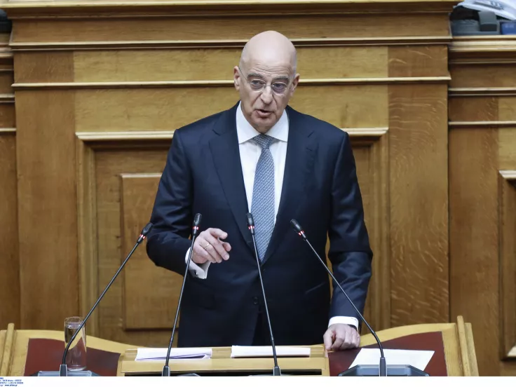 Δένδιας: Αύξηση έως 20% στις αποδοχές των ένστολων (παραδείγματα)