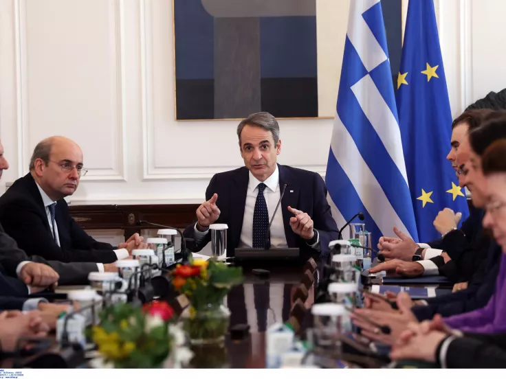 Κατώτατος Μισθός: Την Τετάρτη ανακοινώνεται η αύξηση - Fake news η φορολογική επιβάρυνση