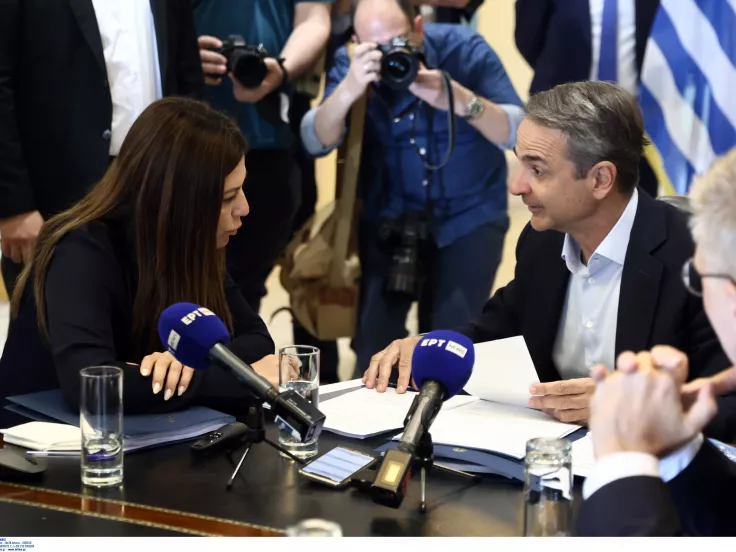 Εξοργισμένοι οι εκπαιδευτικοί με το «τελεσίγραφο» Μητσοτάκη - «Αυταρχισμός και απειλές»