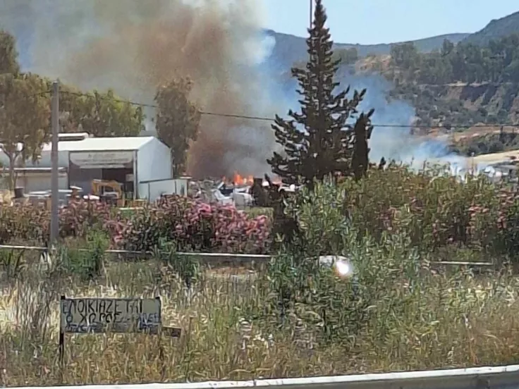 Φωτιά στο Μαρκόπουλο