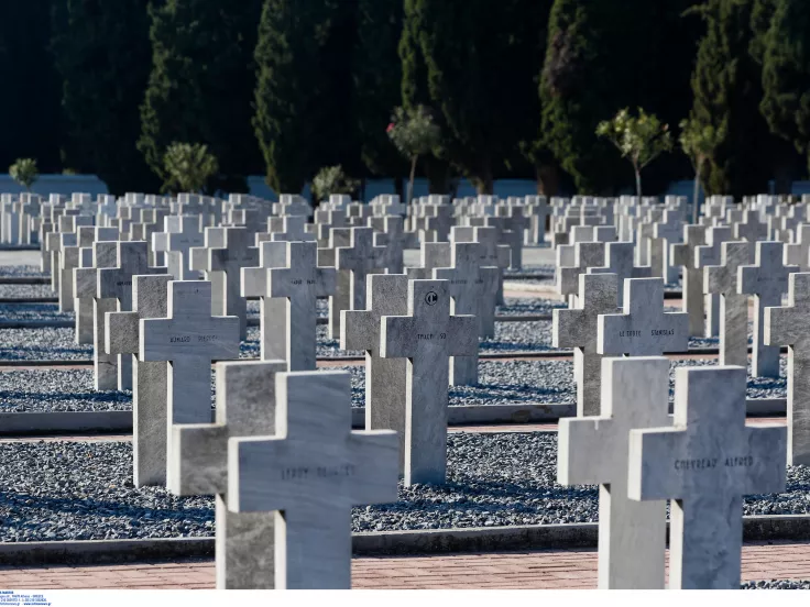 νεκροταφειο