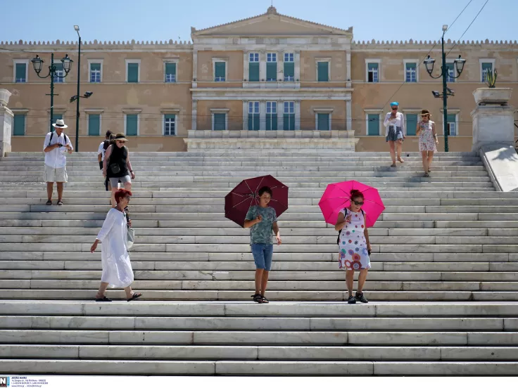 Καιρός: Ξεκινάει το κύμα ζέστης - Πότε κορυφώνεται ο μίνι καύσωνας
