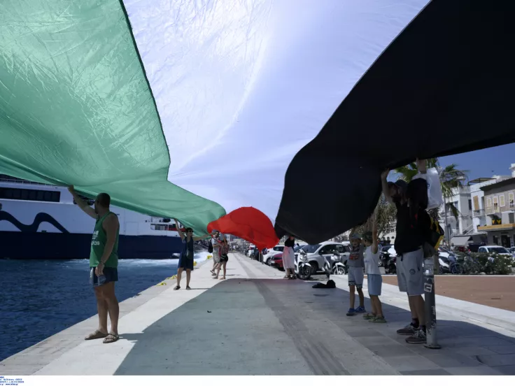 Σύρος: Κάτοικοι απέτρεψαν την άφιξη Ισραηλινών τουριστών με κρουαζιερόπλοιο