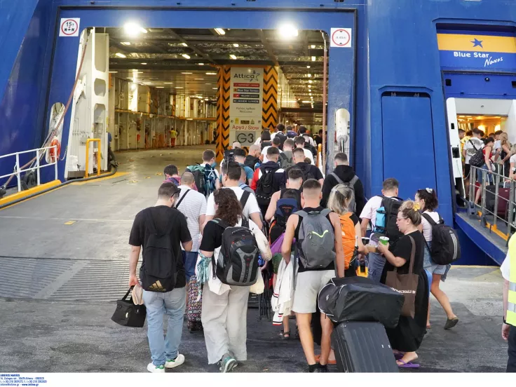 Τρίτεκνοι: Ανακοινώνονται εντός 24ωρων οι εκπτώσεις στα ακτοπλοϊκά 