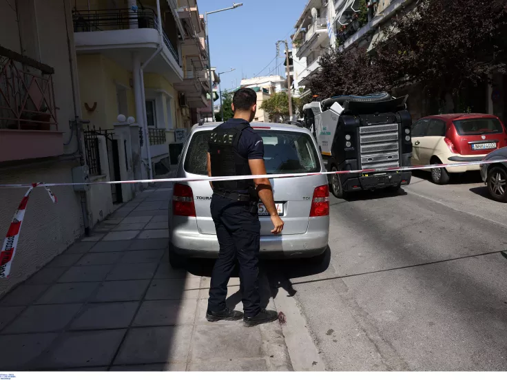 Άγιος Παντελεήμονας: Έκρηξη σε καφετέρια - Δύο τραυματίες
