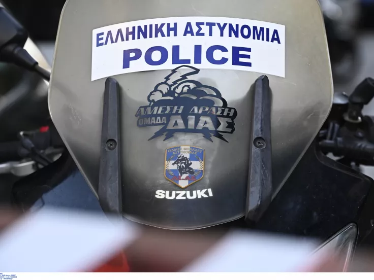 Συναγερμός για ύποπτο μηχανάκι κοντά στα γραφεία του ΠΑΣΟΚ