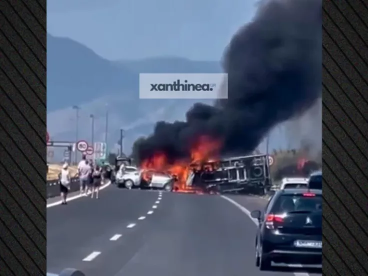 Τροχαίο στην Εγνατία Οδό: Αναφορές για τρεις απανθρακωμένους