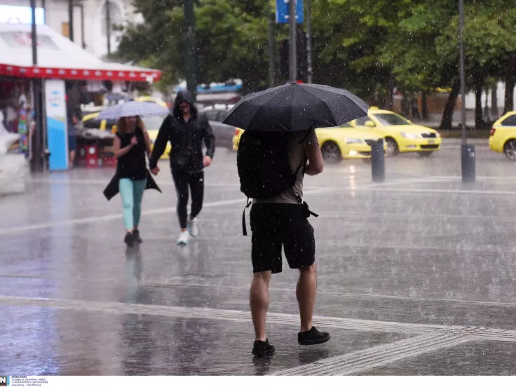 Καιρός: Ζέστη και μποφόρ σήμερα - Καταιγίδες το Σαββατοκύριακο