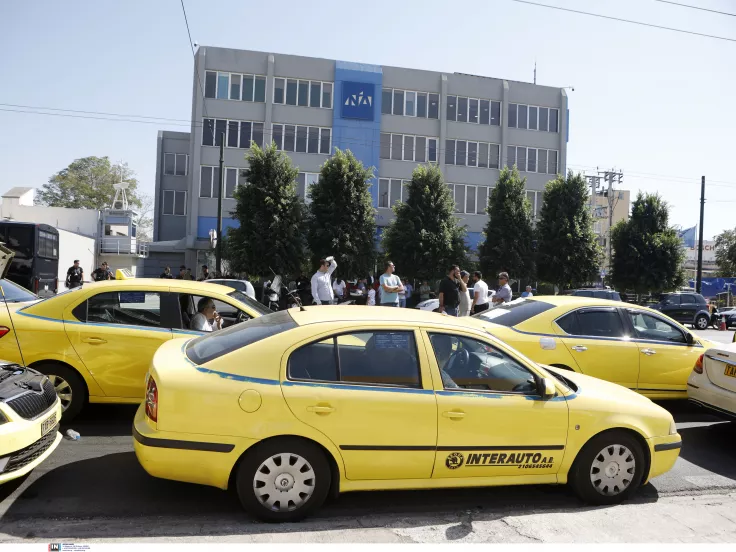 Χωρίς ταξί η Αθήνα: Στάση εργασίας την Δευτέρα