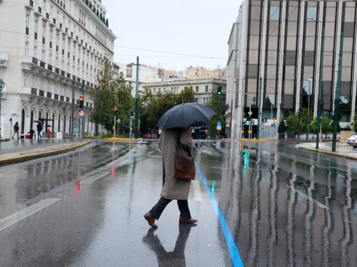 Καιρός: Νεφώσεις και βροχές σήμερα - Δεύτερο κύμα κακοκαιρίας την Τετάρτη