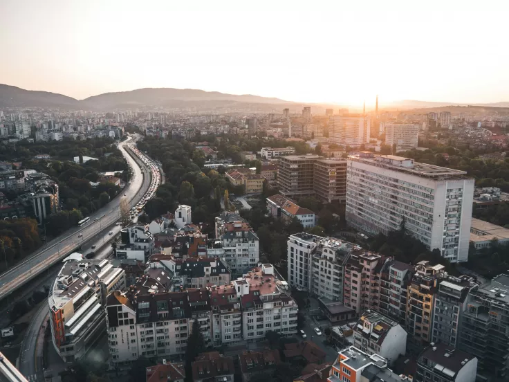 Σόφια: Νέα θέση για ελληνόφωνο - Υψηλές απολαβές και εκπτώσεις σε εστιατόρια, μεταφορές 
