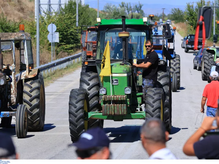 Αγρότες τρακτέρ
