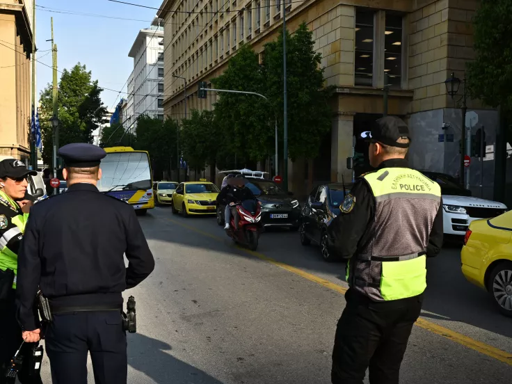 ΕΛΑΣ και νέος ΚΟΚ: Πάνω από 2.600 παραβάσεις για μη χρήση κράνους