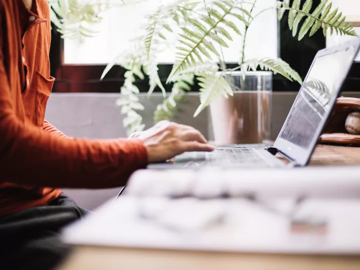 Θέσεις εργασίας και προσλήψεις