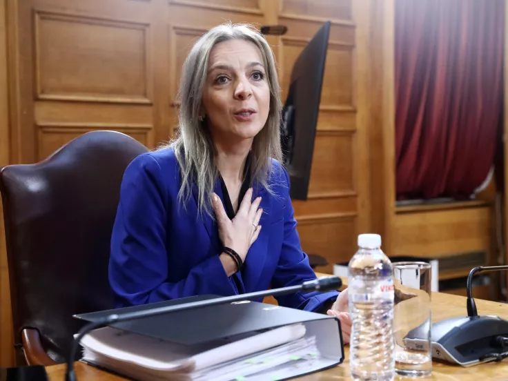 Εξεταστική ΟΠΕΚΕΠΕ - Σεμερτζίδου: «Δεν έχω Ferrari, μόνο ένα μηχανάκι»